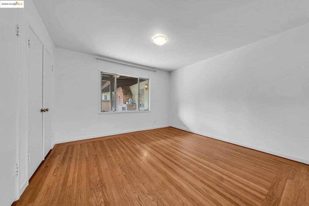 MONTCLAIR - Residential