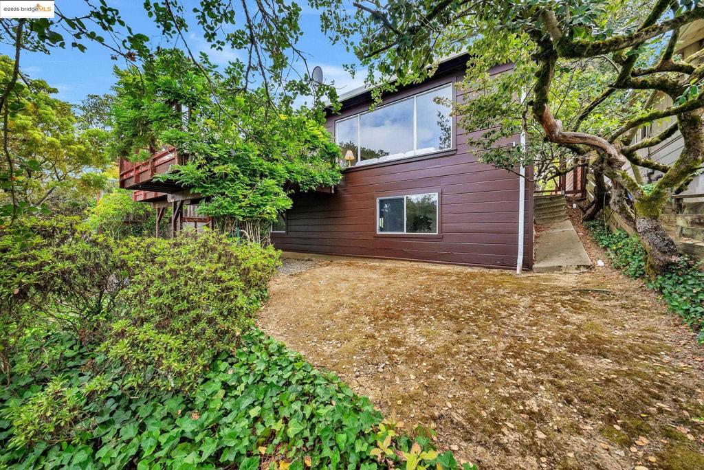 MONTCLAIR - Residential