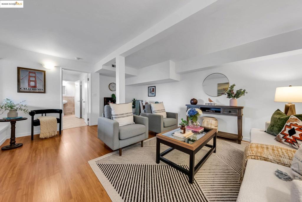 MONTCLAIR - Residential