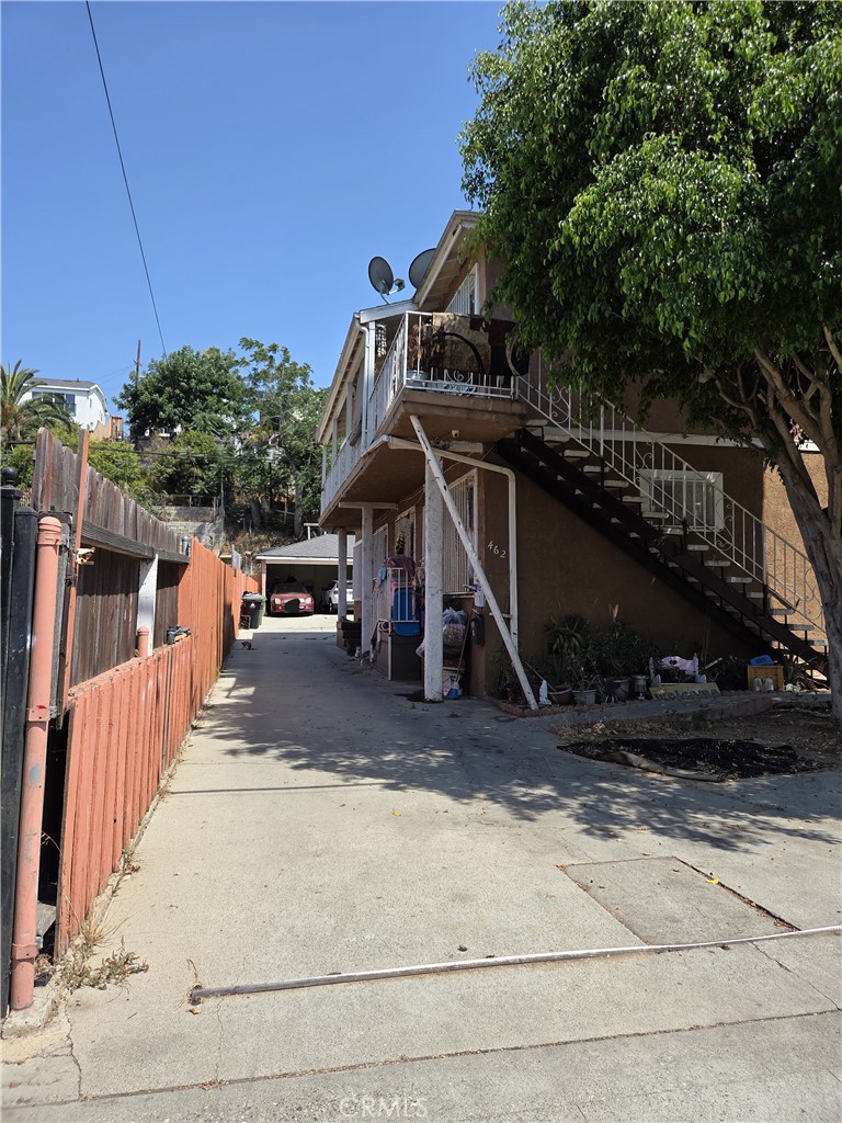 462 S Bernal Avenue