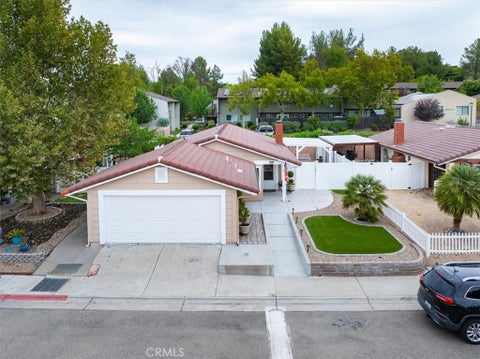 Tiny photo for 205 Honeysuckle LN, Paso Robles, CA 93446 (MLS # NS26192811)