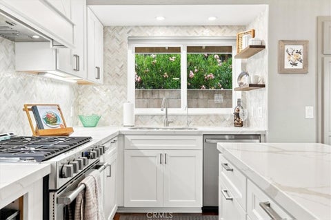 Tiny photo for 205 Honeysuckle LN, Paso Robles, CA 93446 (MLS # NS26192811)