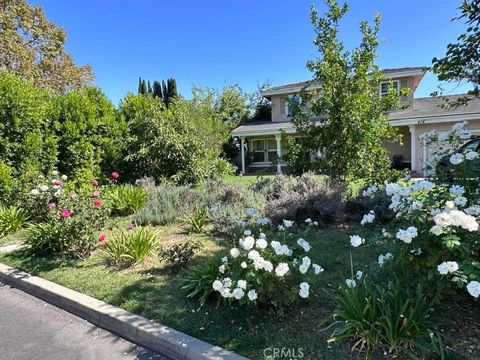 Photo of 412 Magellan Road, Arcadia, CA 91007 (MLS # WS25249822)