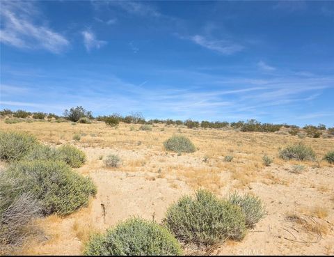 Photo of 0 La Bonita, Boron, CA 93516 (MLS # HD26106886)