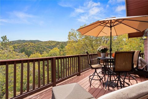 Photo of 705 Cypress Road, Cedar Glen, CA 92321 (MLS # IG25237572)