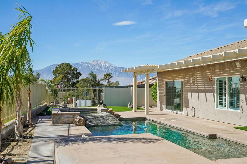 Mountain View Country Estates - Residential