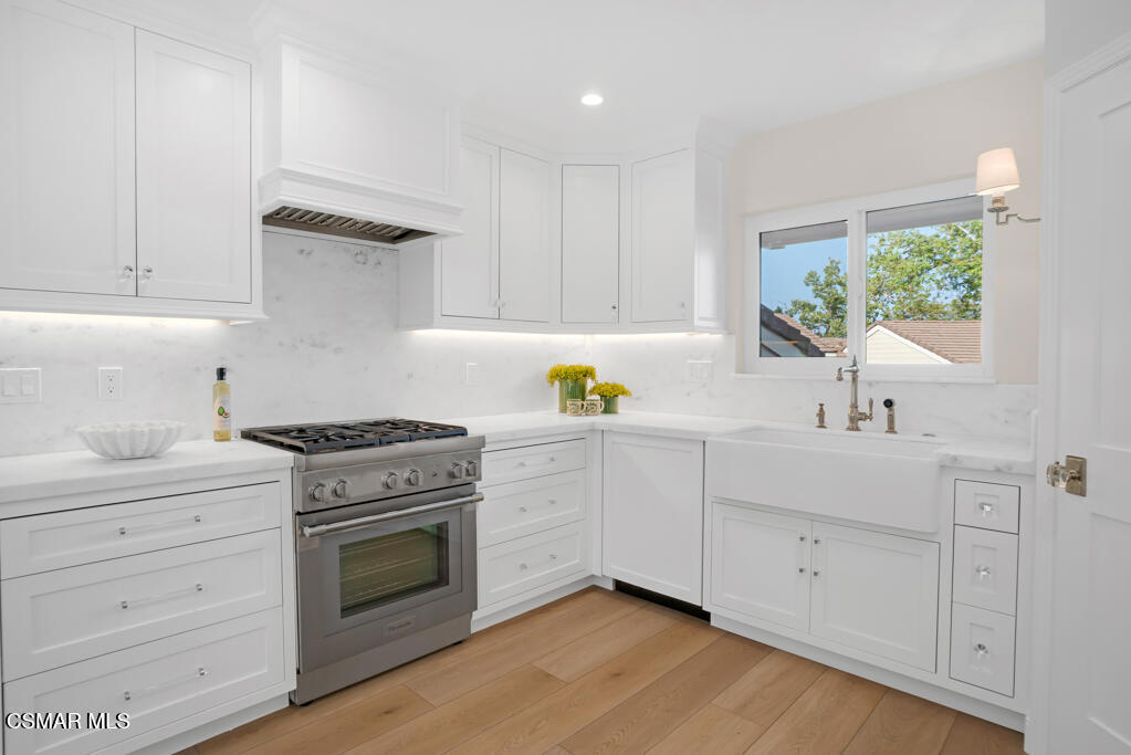 Westlake Bay-728 - 728 - Residential