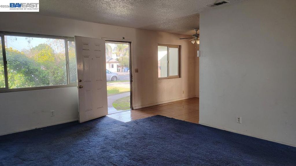 Photo of 3284 3284 E Pine Ave Ave, Fresno, CA 93703 (MLS # 41124776)