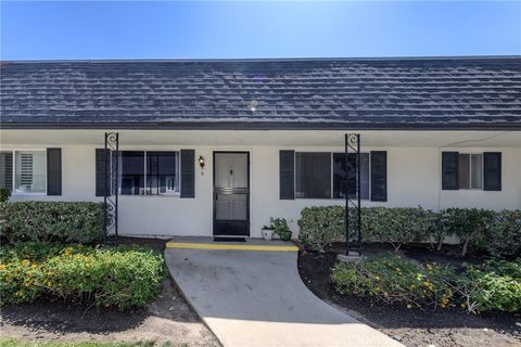Photo of 1356 Victoria DR #D, Fullerton, CA 92831 (MLS # PW26111507)