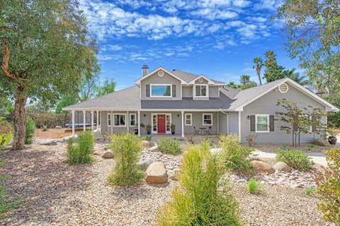 Photo of 1850 Canyon Heights Road, Fallbrook, CA 92028 (MLS # NDP2607997)
