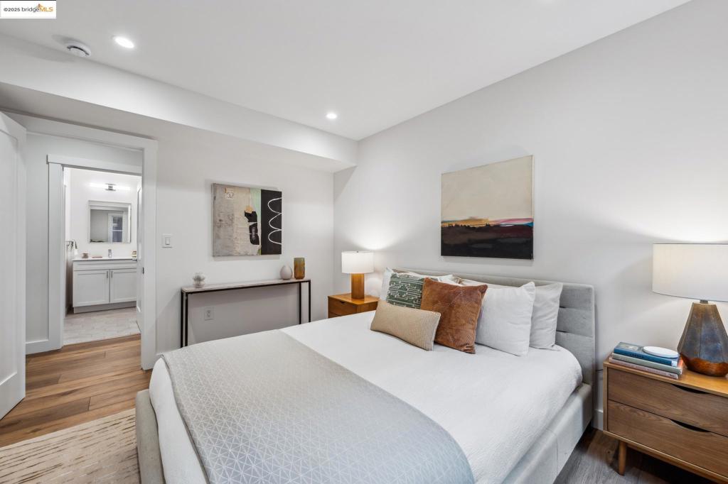 BERKELEY BORDER - Residential