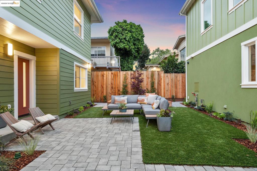 BERKELEY BORDER - Residential