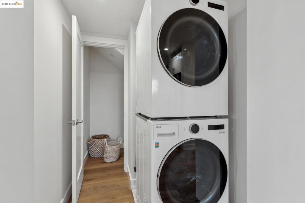 BERKELEY BORDER - Residential