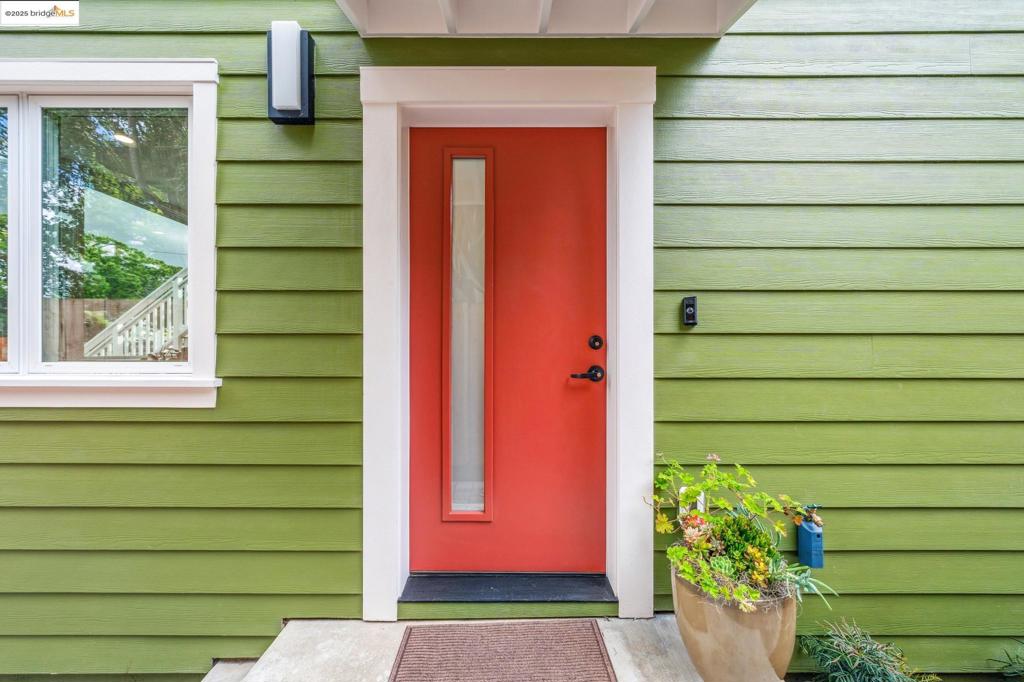 BERKELEY BORDER - Residential