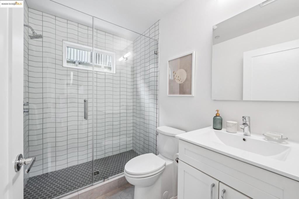 BERKELEY BORDER - Residential