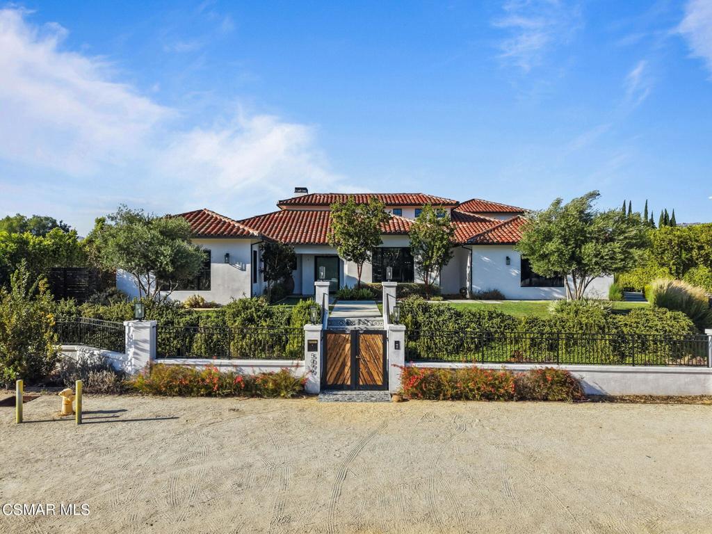 Properties 1 5099 Barnard Street