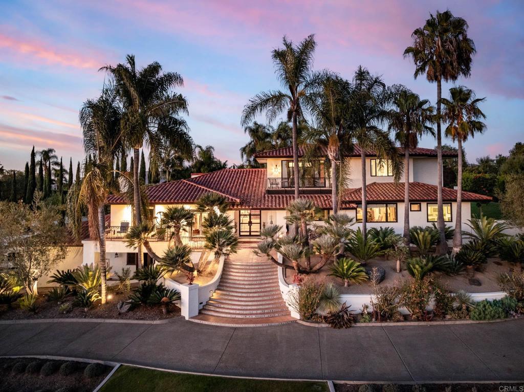 18245 Paseo Victoria