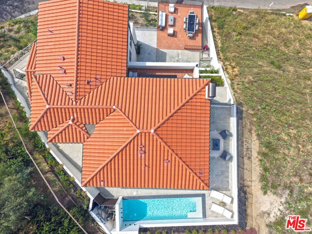 Photo of 3072 Hollyridge Drive, Los Angeles, CA 90068 (MLS # 26747167)