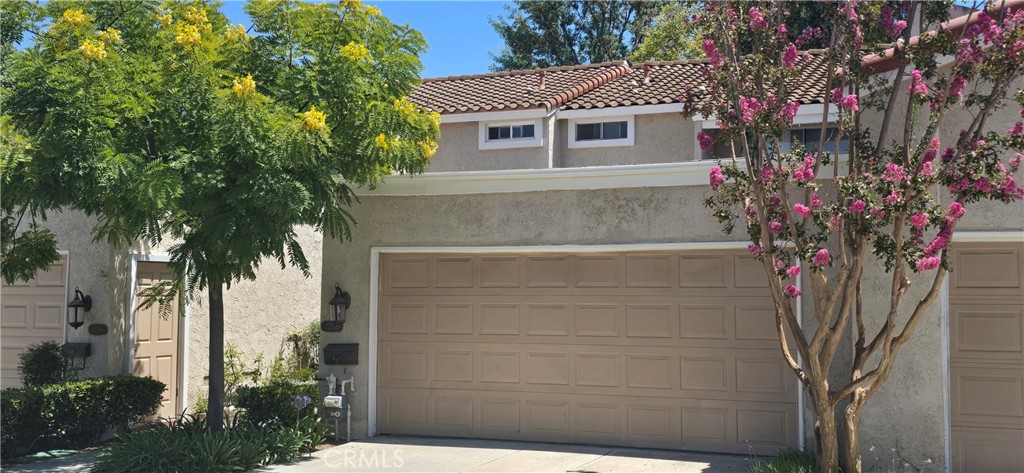 ***CHARMING 3 BEDROOMS 2.5 BATHS TOWNHOME FOR LEASE IN THE HIGHLY DESIRABLE CREEK PARK AREA OF LA MIRADA*** 1525 SQFT *** WELCOME LONG TERM TENANT ***SPACIOUS LIVING ROOM & REMODELED KITCHEN WITH SLIDING DOOR TO THE LOVELY LARGE PATIO WITH GREENBELT VIEWS. POWDER ROOM IN MAIN FLOOR BY THE KITCHEN. UPSTAIR MASTER SUITE WITH LARGE WALK-IN CLOSET AND SLIDING DOOE TO THE PRIVATE BALCONY. 2 OTHER BRIGHT BEDROOMS WITH WINDOWS. THE 2 CAR GARAGE WITH PLENTY OF STORAGE SPACE WITH WASHER & DRYER. GOOD SIZED COURT YARD BETWEEN THE GARAGE AND FRONT ENTRY. ENJOY A STROLL ALONG THE TREE-LINED WALKWAYS THROUGH THE QUIET NEIGHBORHOOD. COMMUNITY SWIMMING POOL AND TENNIS COURTS. WALKING DISTANCE TO THE LA MIRADA REGIONAL PARK & SPLASH AQUATIC CENTER. CLOSE TO BIOLA UNIVERSITY. CONVIENIENTLY LOCATED NEAR MANY SHOPS, RESTAURANTS & SUPERMARKETS. MUST SEE THIS A+ HOME!!!