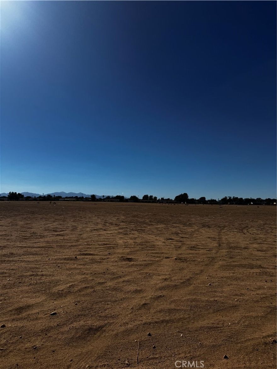 One of , if not the biggest single family rudimental lot in the neighborhood . This property is 10 acres close to utilities but no direct neighbors . the perfect medium to being close enough but having enough space from everyone . A huge potential with parcel to make your dreams come true .