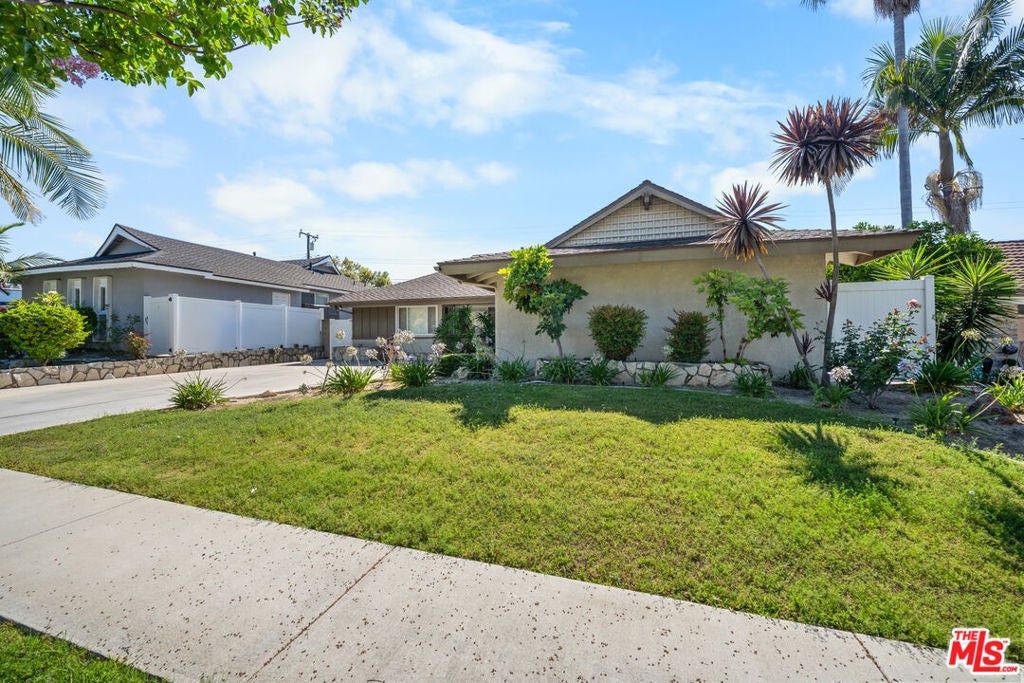 12127 Edgeworth Avenue