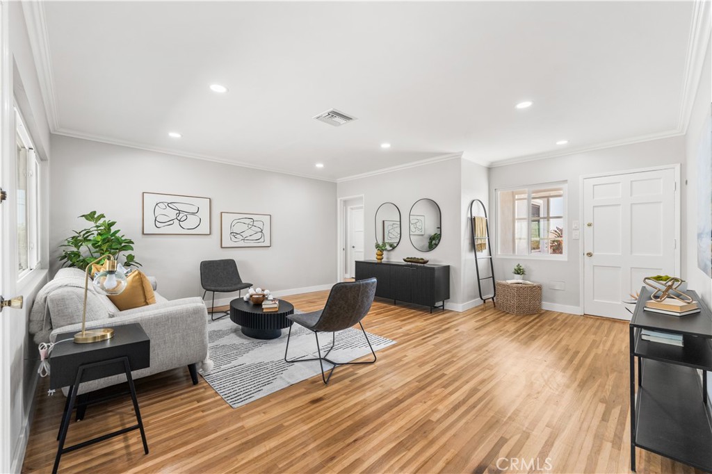 1816 Graylock