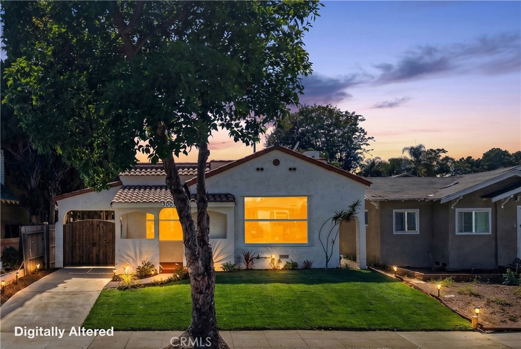 Photo 1 of 32 — 3005 Cedar, Long Beach, CA 90806