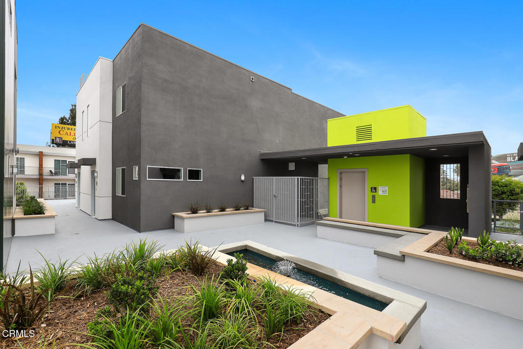 Nestled in the sought-after Altadena community, Millard Creek presents a stylish collection of 2-bedroom, 2.5-bathroom townhouses. These homes feature modern linear design elements, bright and airy interiors, landscaped common areas, and breathtaking mountain views. Residents will appreciate the proximity to Pasadena's vibrant shopping and dining scene, as well as convenient access to the 210 freeway.Each townhouse boasts an open floor plan and contemporary architecture, accentuated by expansive windows that flood the space with natural light. Upon entering, you'll be captivated by the bright kitchen, complete with stainless steel appliances. The main level also includes a half bath, a versatile room perfect for a den or home office, and a balcony extending from the living/dining area.Upstairs, discover two en-suite bedrooms with walk-in closets, a spacious hall closet, and a stackable washer/dryer tucked away in a hallway closet. Residents can relax in the community sitting area or enjoy the tranquility of the water feature. Each townhouse offers two parking spaces in a secure subterranean garage with elevator access.Located across the street from the Coffee Gallery and near the numerous hiking trails of the San Gabriel Mountain range, Millard Creek is the perfect place to call home. Contact us today to make this vibrant community your new address.