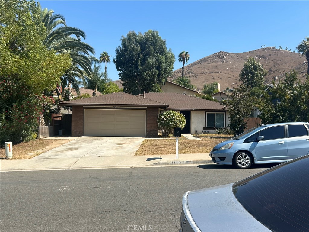 Stylish 4-bed, 2-bath single-story with open layout, fireplace, central A/C, and 2-car garage. Spacious lot, prime location near schools and shopping. Move-in ready and priced to fly!