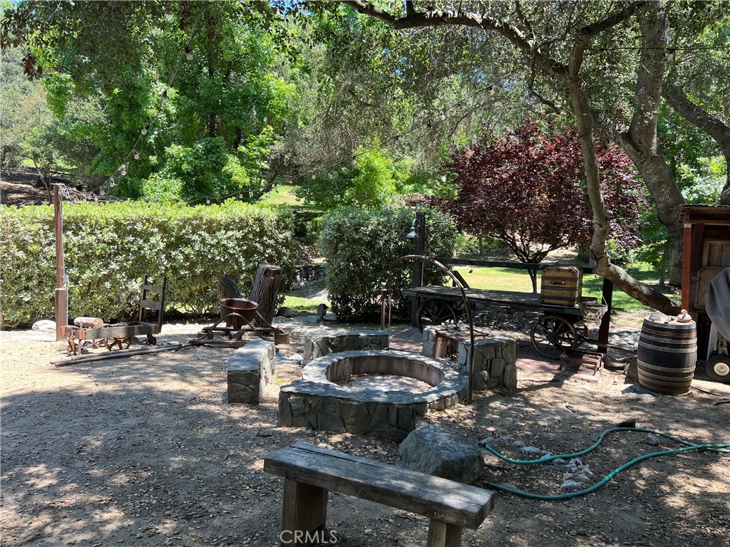 23725 Carancho Rd