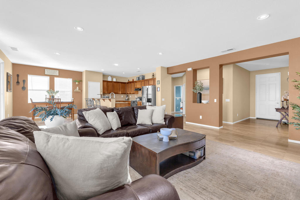 Foxstone - Residential