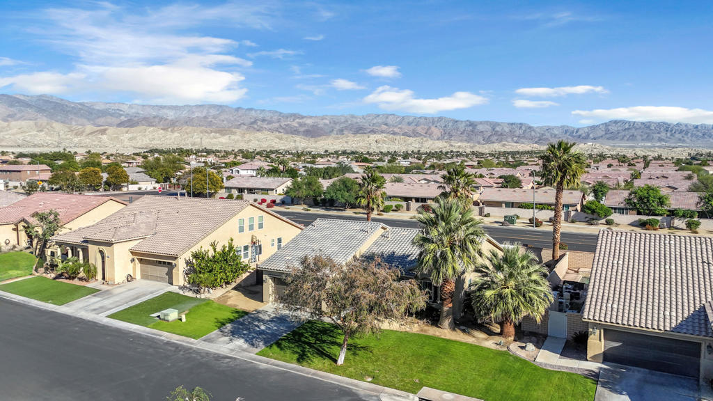 Foxstone - Residential