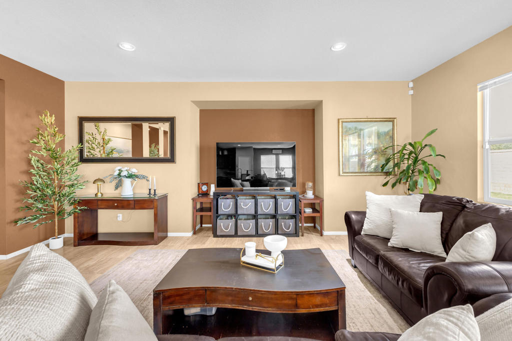 Foxstone - Residential