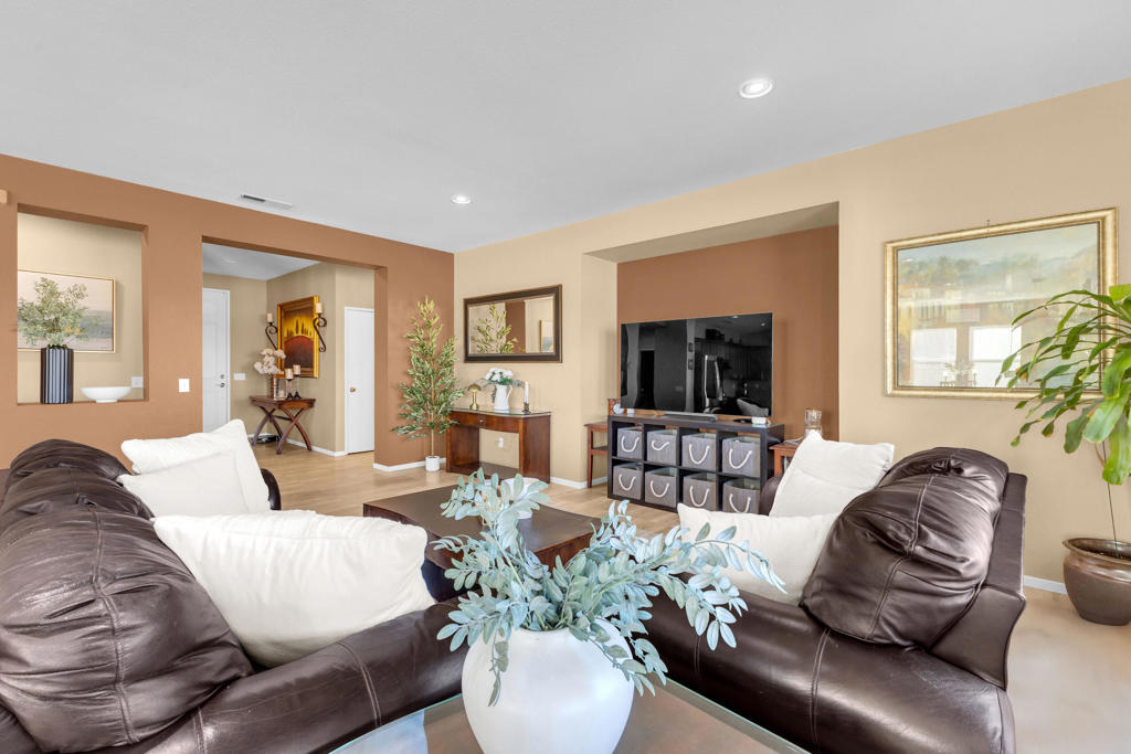 Foxstone - Residential