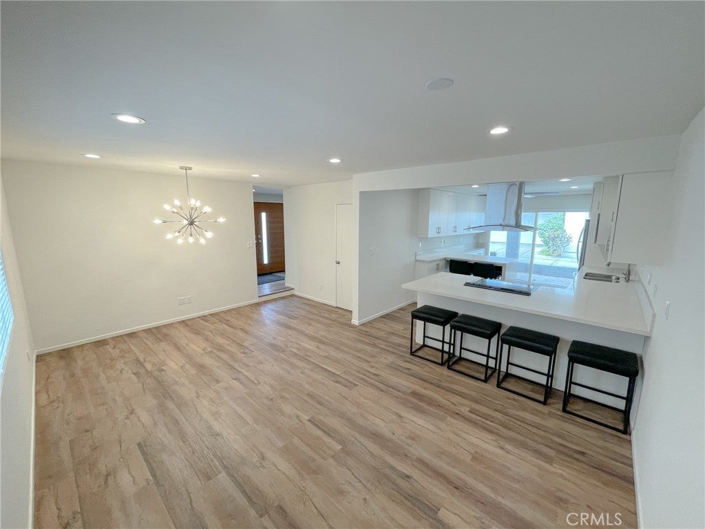 2118 Carnegie