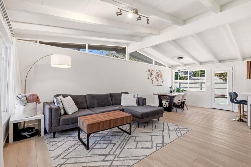 213 Velvetlake Drive