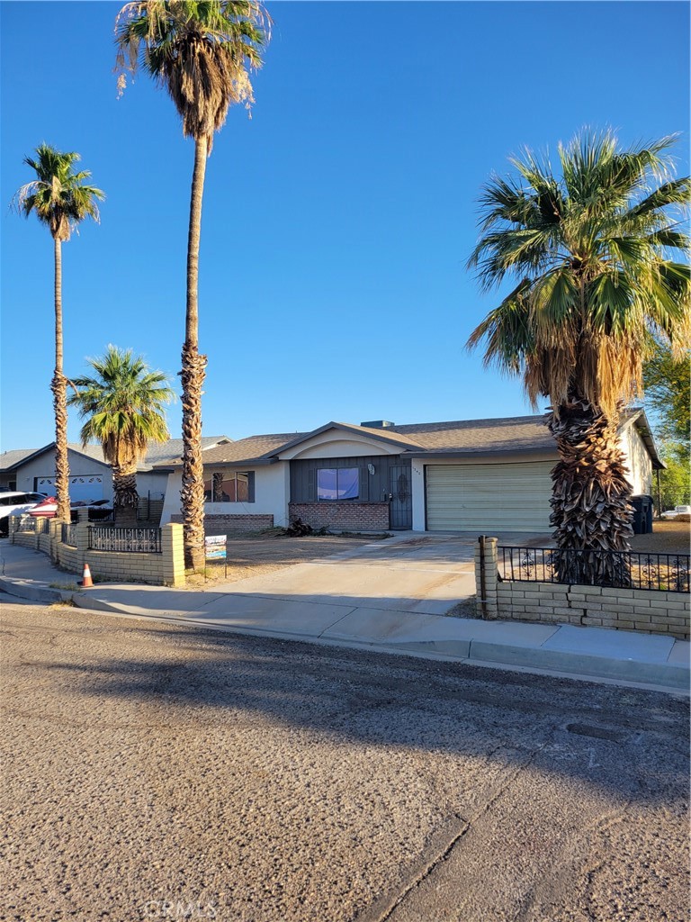 Photo 1 of 30 — 1340 Larchwood, Needles, CA 92363