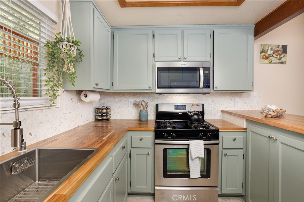 Arrowhead Woods (AWHW) - Residential