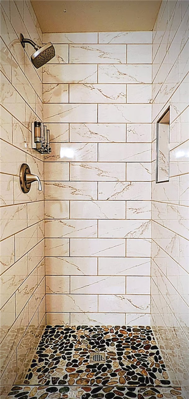 Arrowhead Woods (AWHW) - Residential