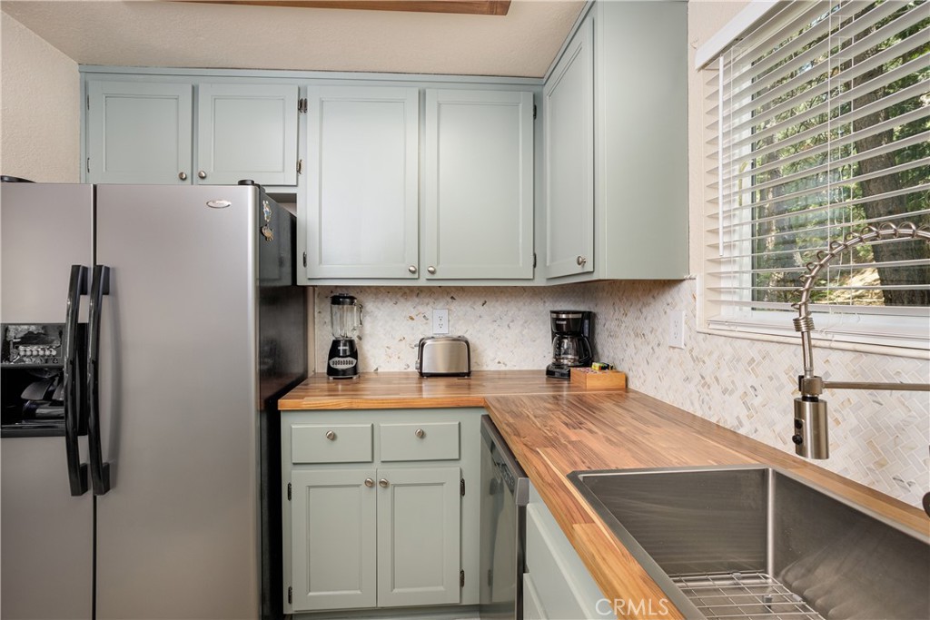 Arrowhead Woods (AWHW) - Residential