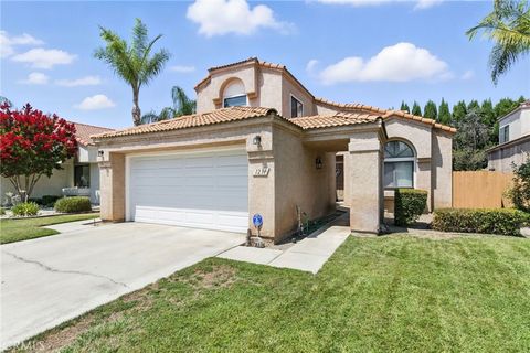 Photo of 1231 Via Antibes, Redlands, CA 92374 (MLS # SW25160262) Photo of 1231 Via Antibes, Redlands, CA 92374 (MLS # SW25160262)