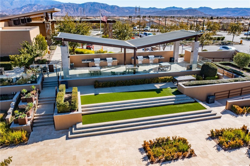 Altis Community - Residential