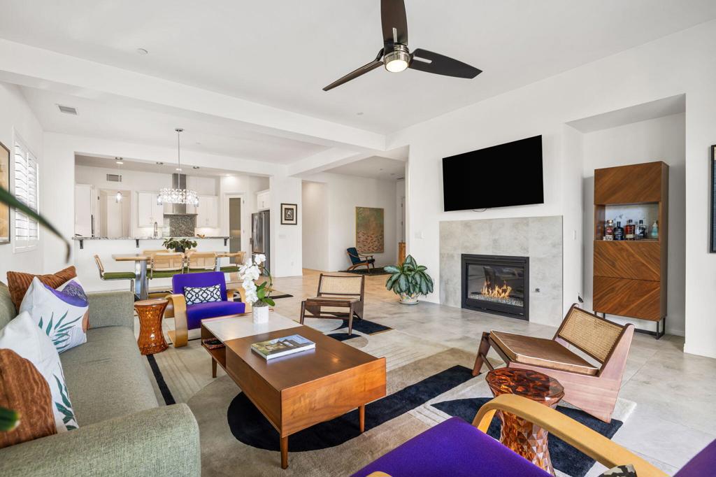 67332 Zuni Court