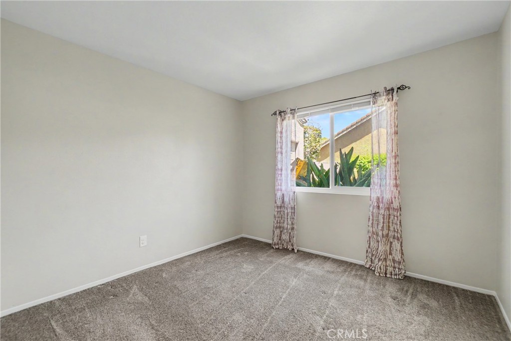5911 Rio Valle