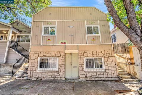 Photo of 2150 35Th Ave Ave, Oakland, CA 94601 (MLS # 41117600)