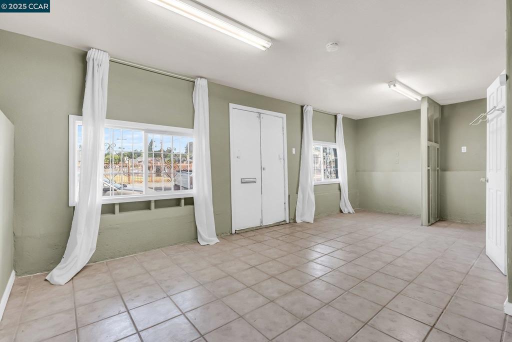 HARRINGTON - Residential Income