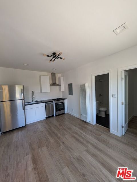 Photo of 2626 Cloverfield Boulevard #10, Santa Monica, CA 90405 (MLS # 26779893)