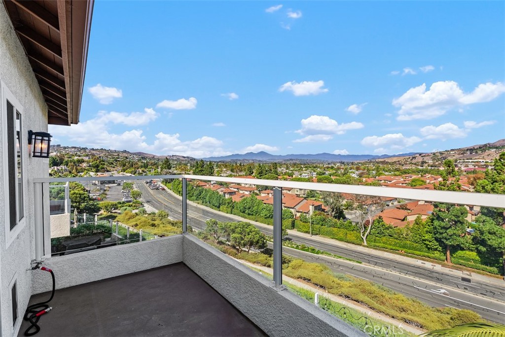 Hampton Hill (HAM) - Residential Lease