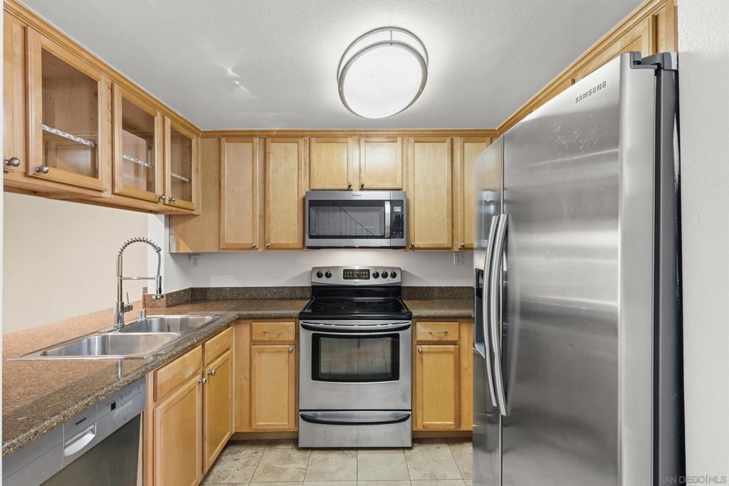 10224 Maya Linda Road 17