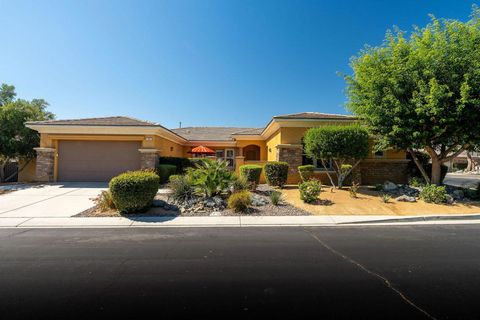 Photo of 103 Batista Court, Palm Desert, CA 92211 (MLS # 219146690DA)